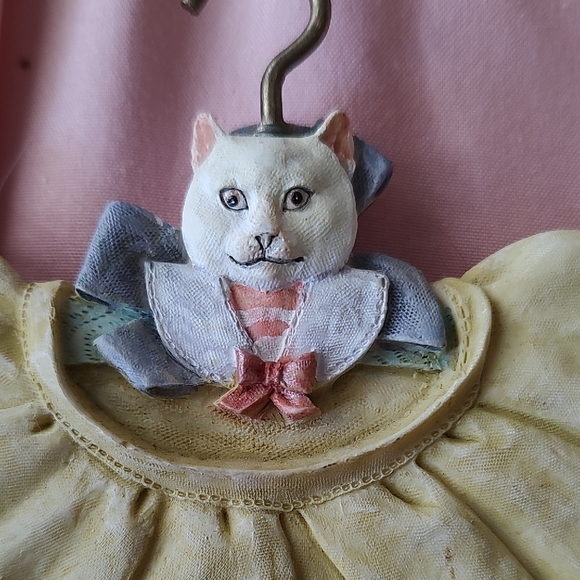 CAT Accent Decor Whimsical Picture Frame Holds 3x5 - Picture 3 of 9